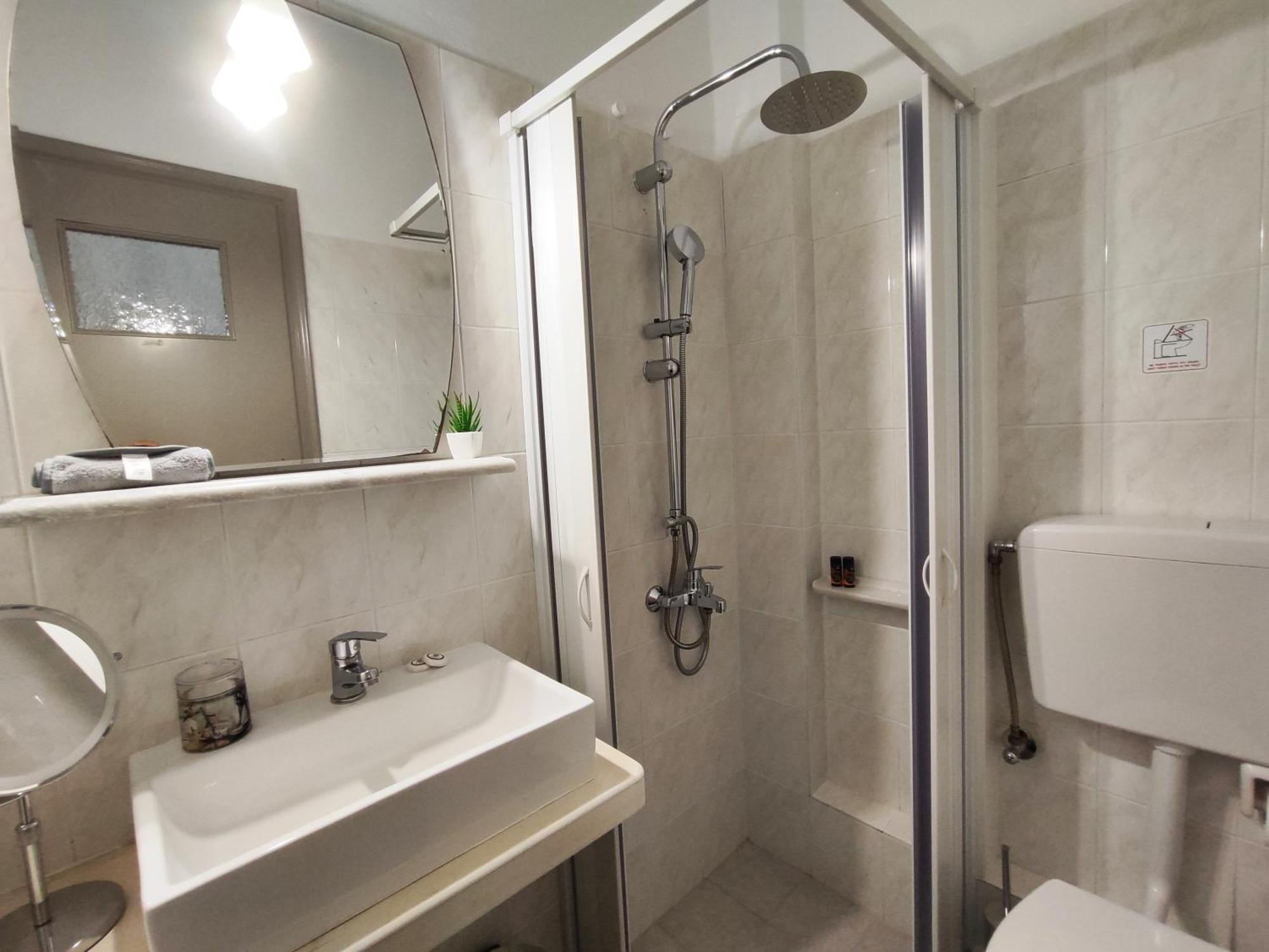 Νέμεσις Aparthotel Φηρά Εξωτερικό φωτογραφία