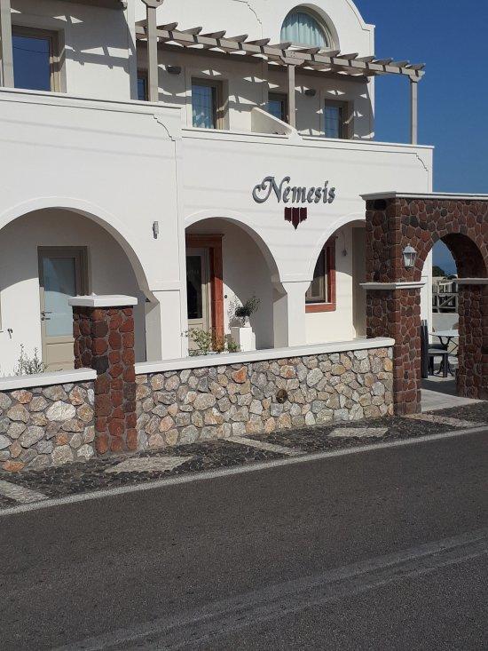 Νέμεσις Aparthotel Φηρά Εξωτερικό φωτογραφία